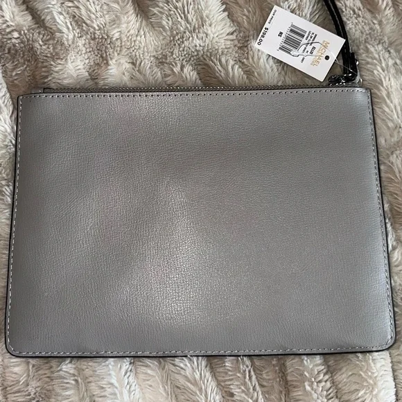 Michael Kors Ellis XL Studded Wristlet Clutch Pearl Gray Leather NWT - Picture 4 of 8